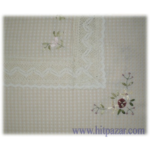 Луксозна покривка за маса