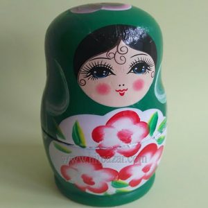 Матрьошка - 5 части , различни цветове