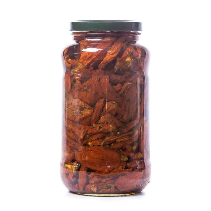 Сушен домат Alexanderland с билки 1/2 домат 630гр – отцедено 400гр