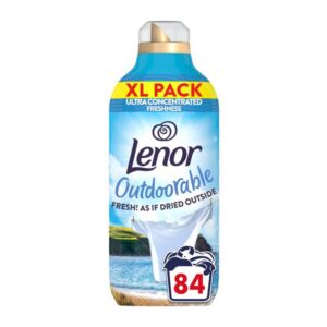 Омекотител Lenor Outdoorable See Breeze Stroll Разходка с морския бриз 84пр 1.176л